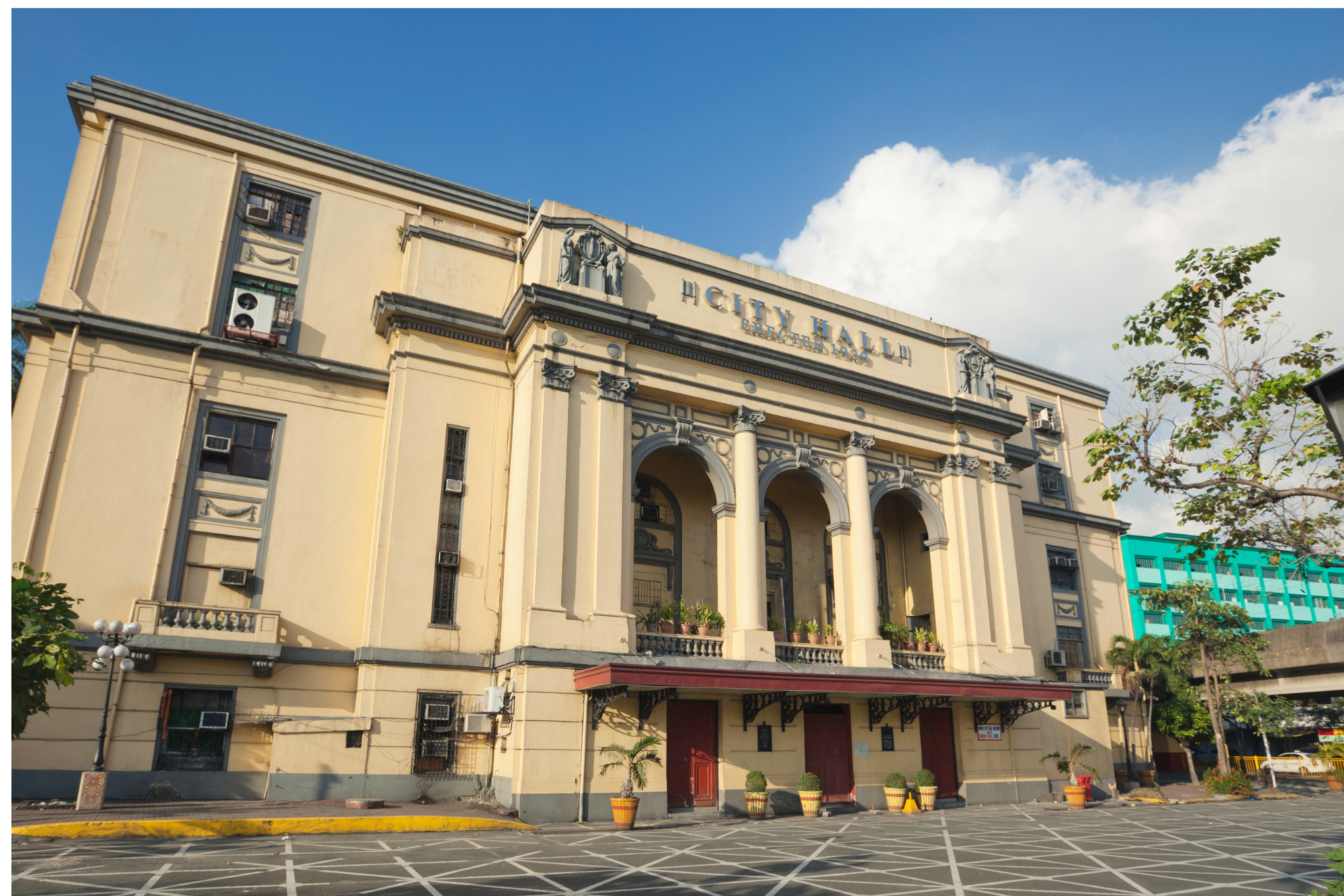City hall. Municipal recycling challenges